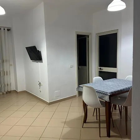 Appartement Shtepi Plazhi Ne Golem