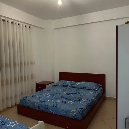 Shtepi Plazhi Ne Golem Durrës